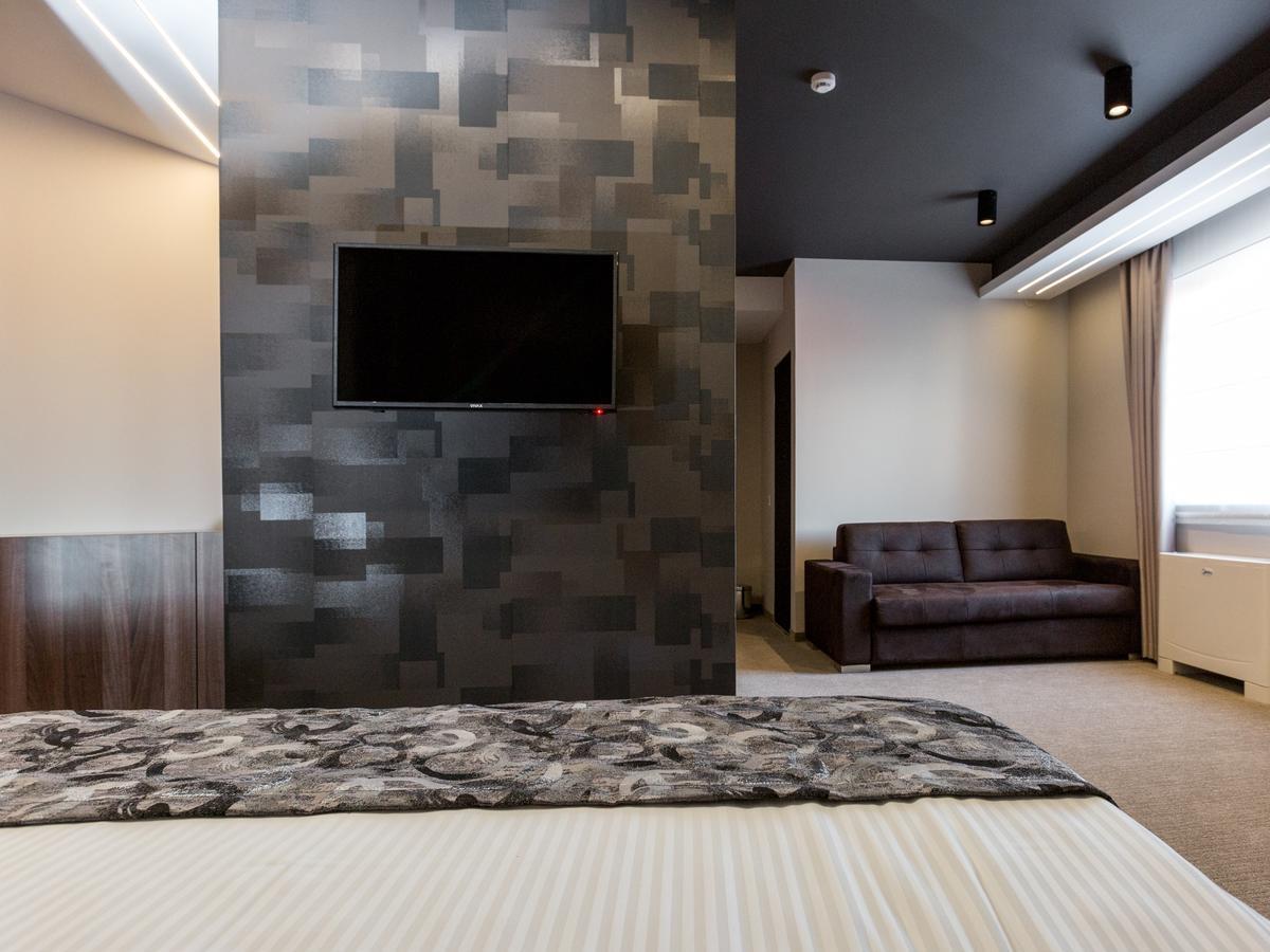 Hotel Ideo Lux Nis Ngoại thất bức ảnh
